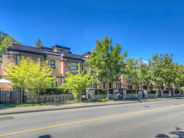 Esse Townhouses photo