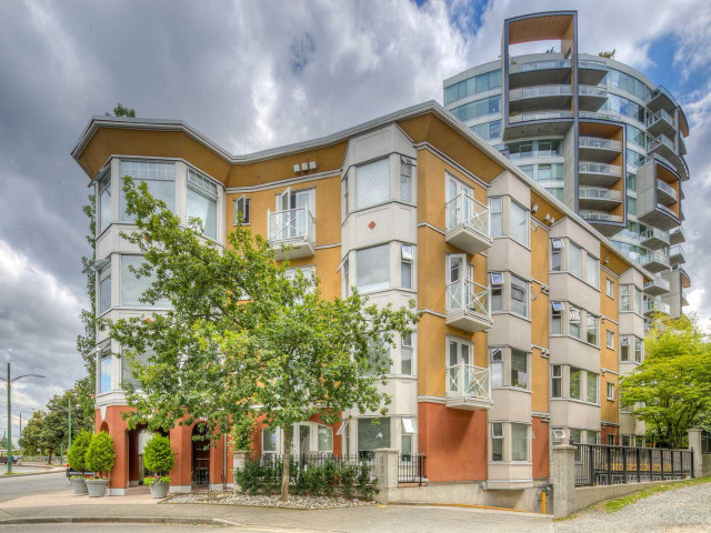 Gryphon Court photo