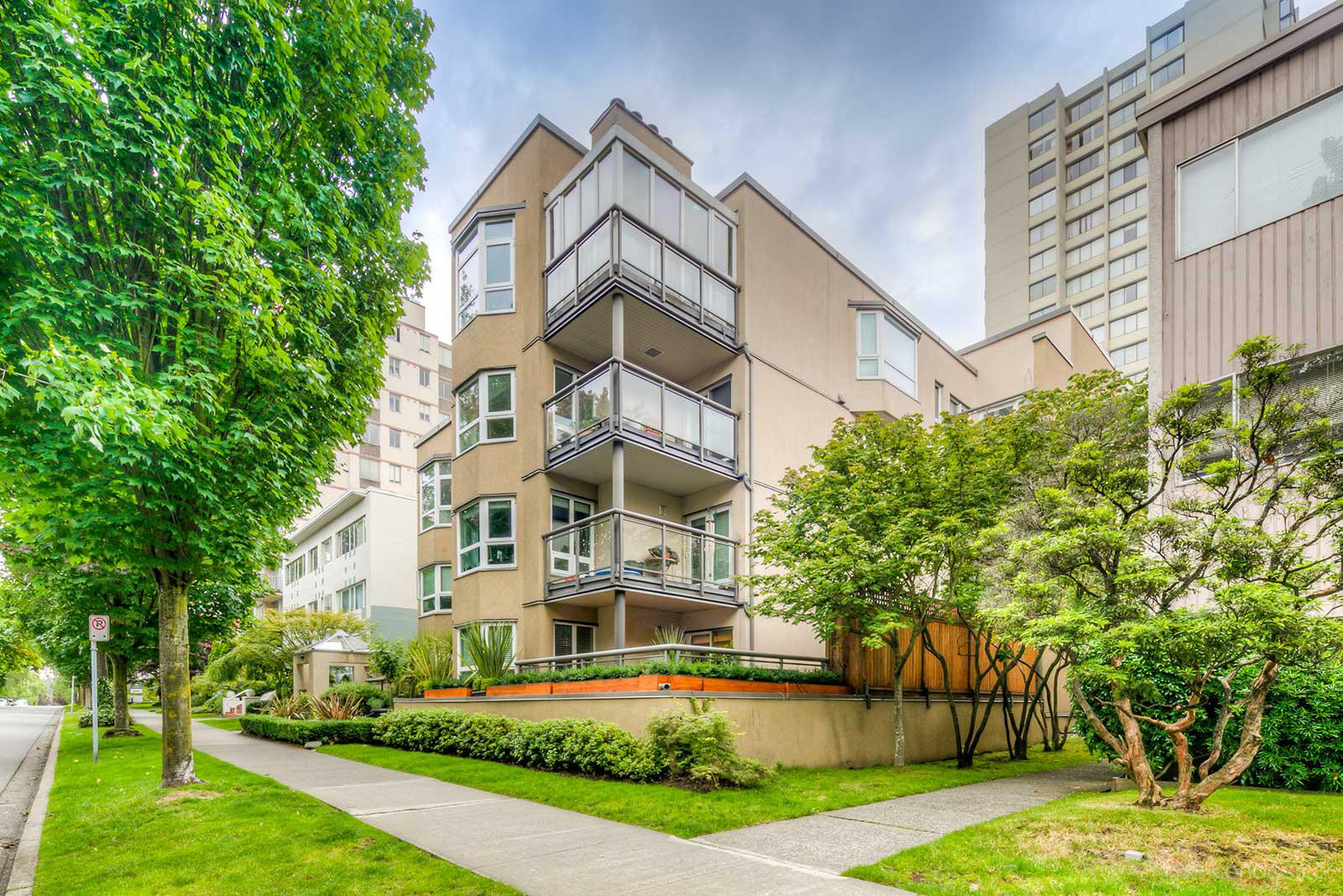 Parkside Place at 1835 Barclay St, Vancouver 1