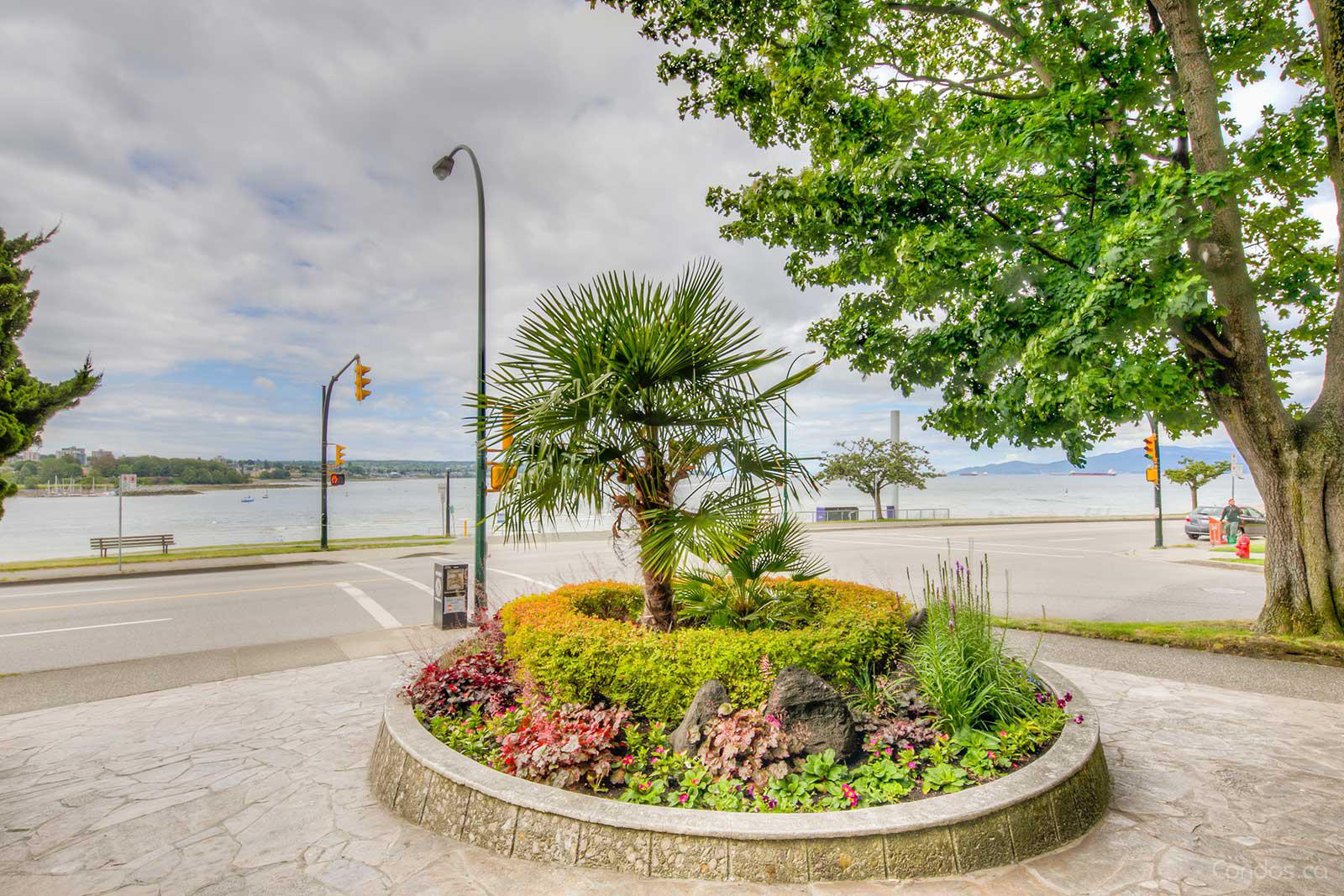 Plaza Del Mar at 1575 Beach Ave, Vancouver 1