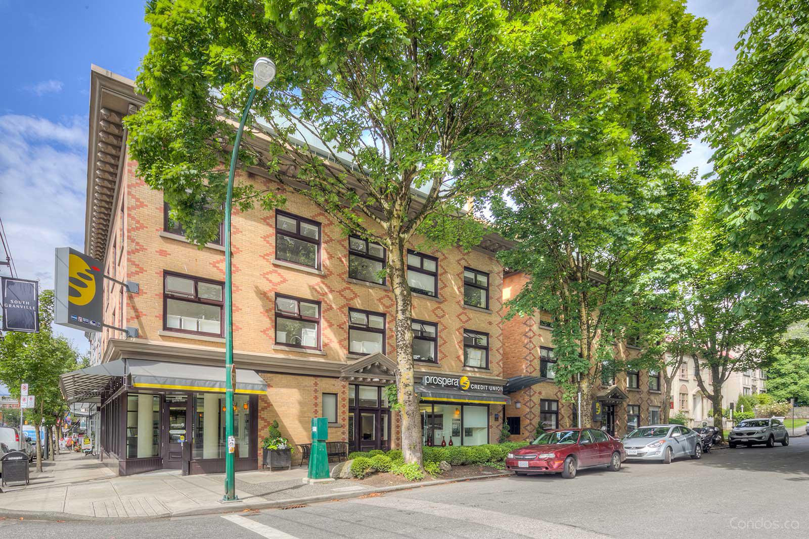 Shaughnessy Mansions at 1477 W 15th Ave, Vancouver 0