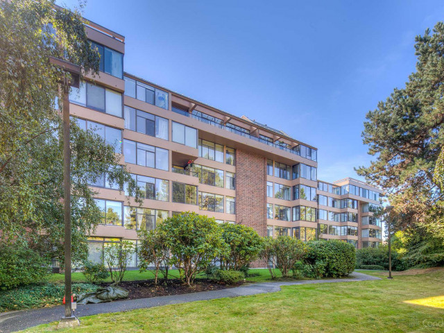Arbutus Village I & II