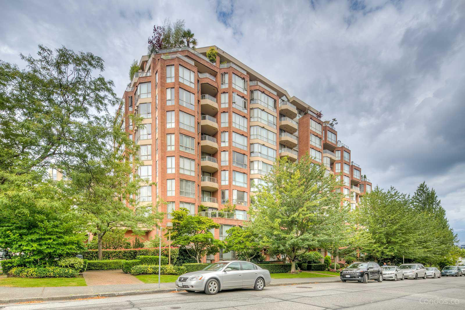 Meridian Cove at 2201 Pine St, Vancouver 1