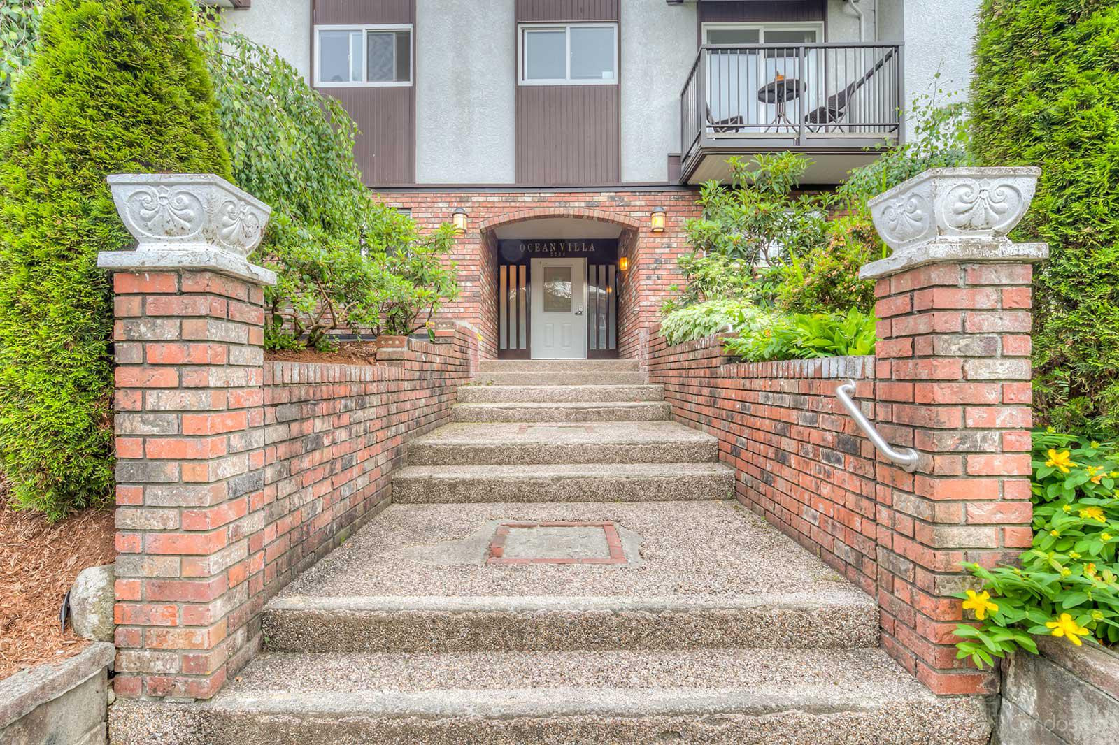 Ocean Villa at 2234 W 1st Ave, Vancouver 0