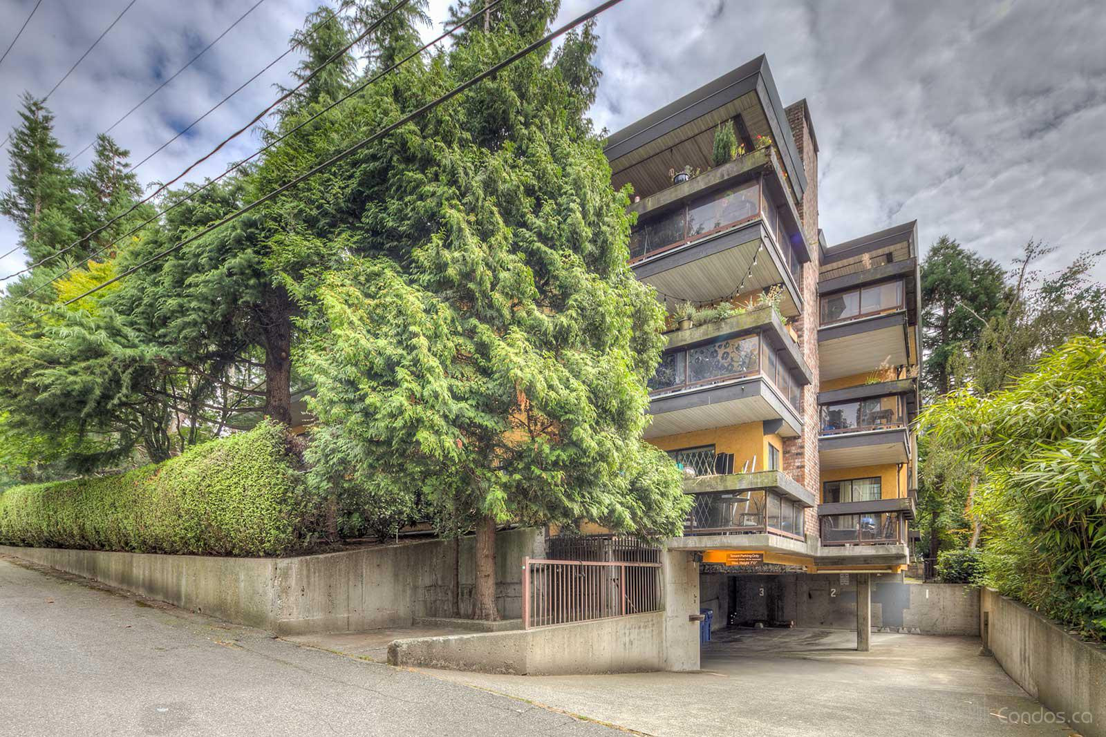 Porto Vista at 215 N Templeton Dr, Vancouver 1