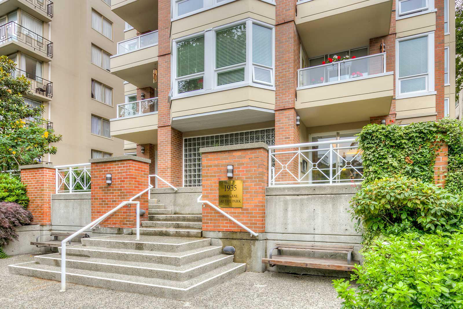 Sundial At The Park at 1935 Haro St, Vancouver 0