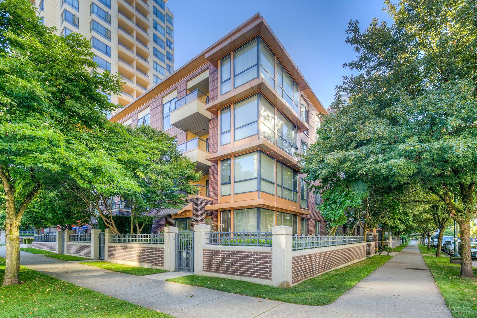 Amberley at 3583 Crowley Dr, Vancouver 0