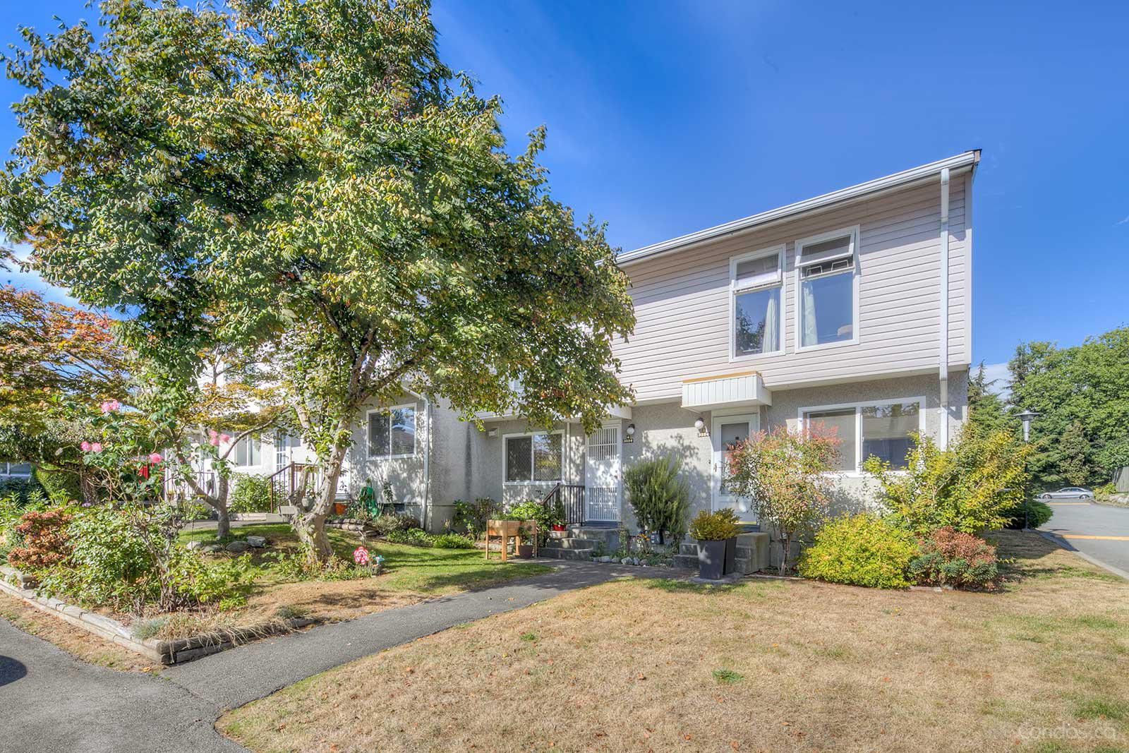 Champlain Villa at 3554 E 49th Ave, Vancouver 0