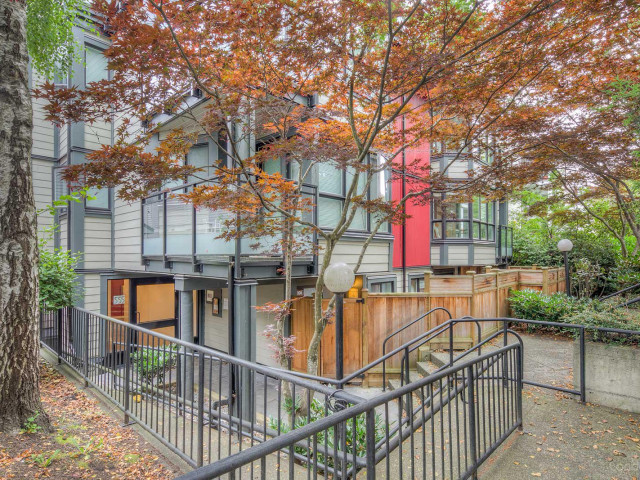 555 East 8th photo