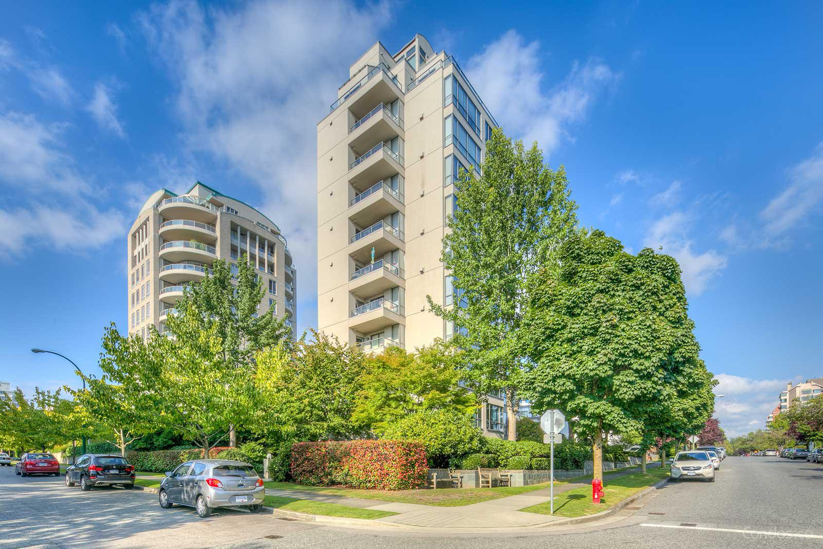 Cavendish Court at 5890 Balsam St, Vancouver 0