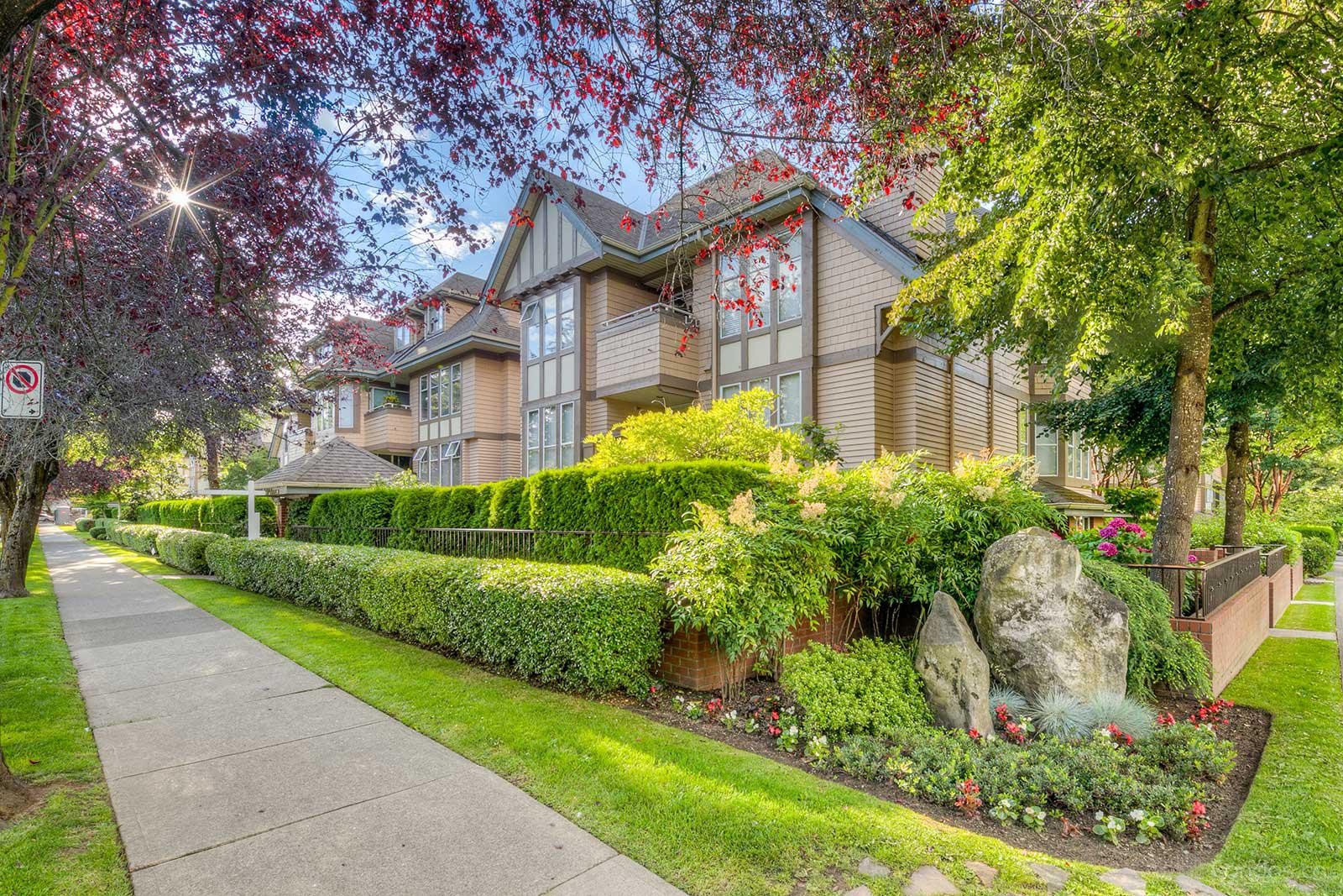 Connaught Estates at 628 W 13th Ave, Vancouver 1