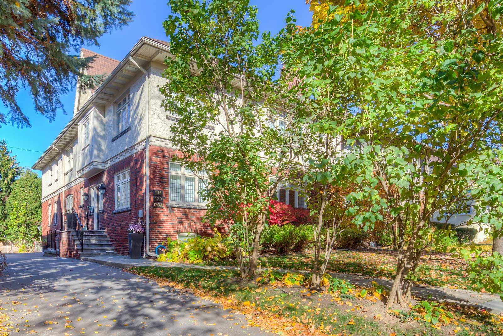 120 Rosedale Heights at 118 Rosedale Heights Dr, Toronto 0