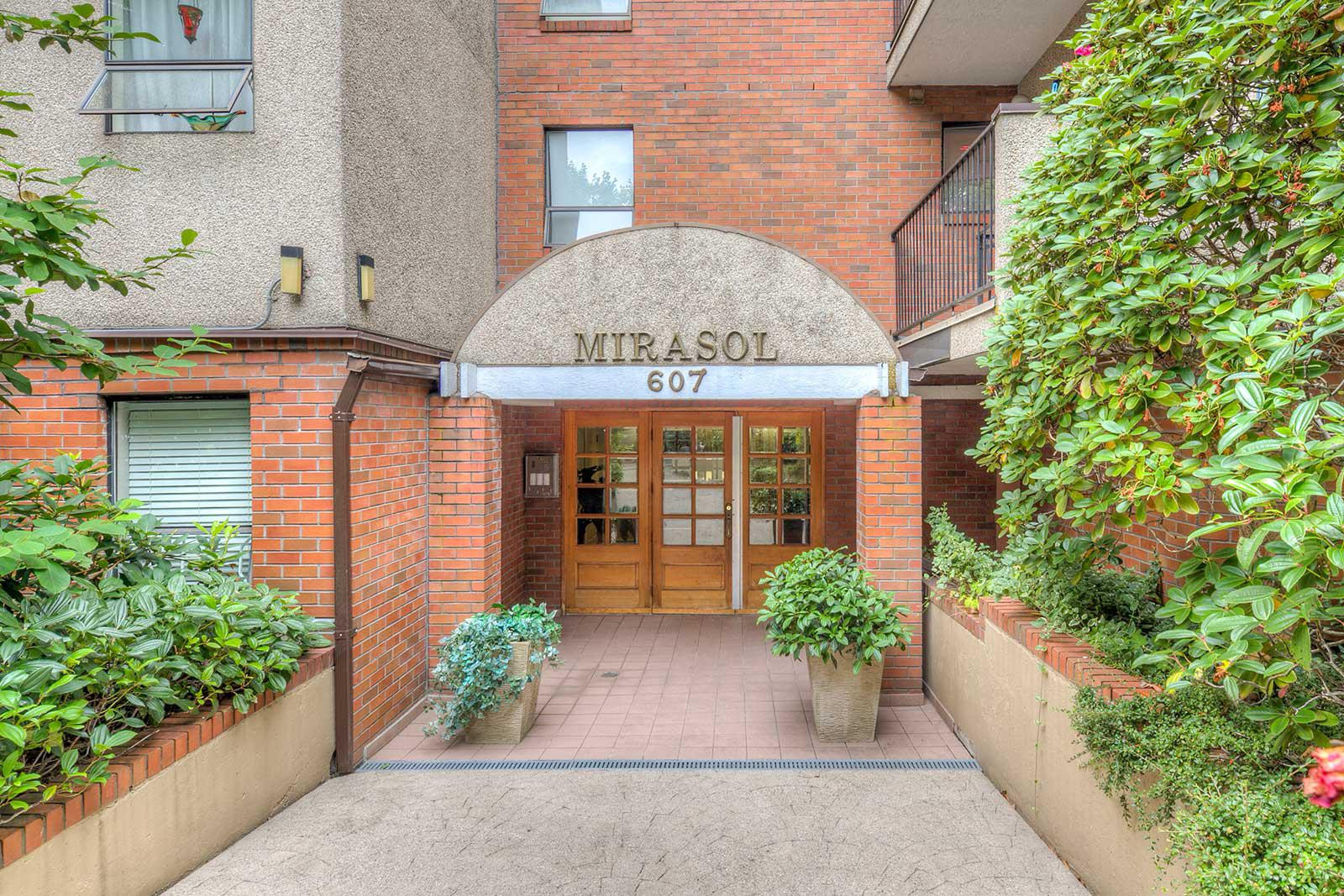 Mirasol at 607 E 8th Ave, Vancouver 0