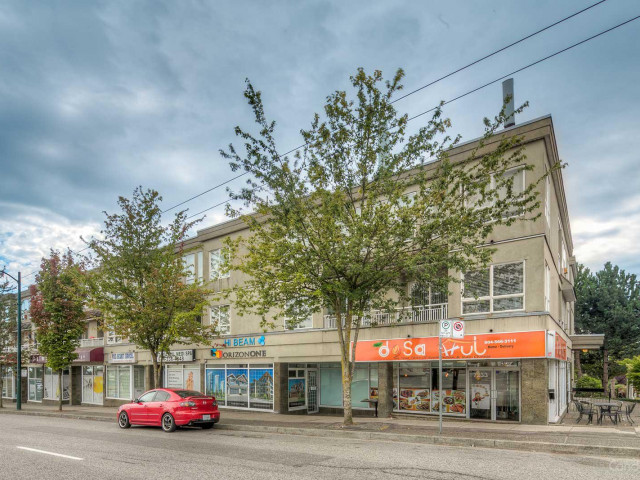 Fraser Plaza photo