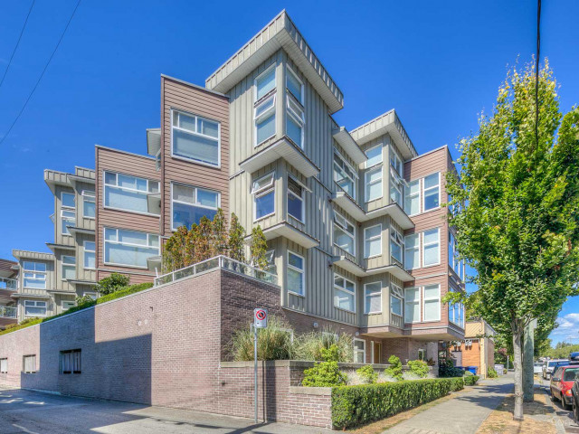 Hudson Mews