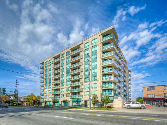 Hampton Plaza