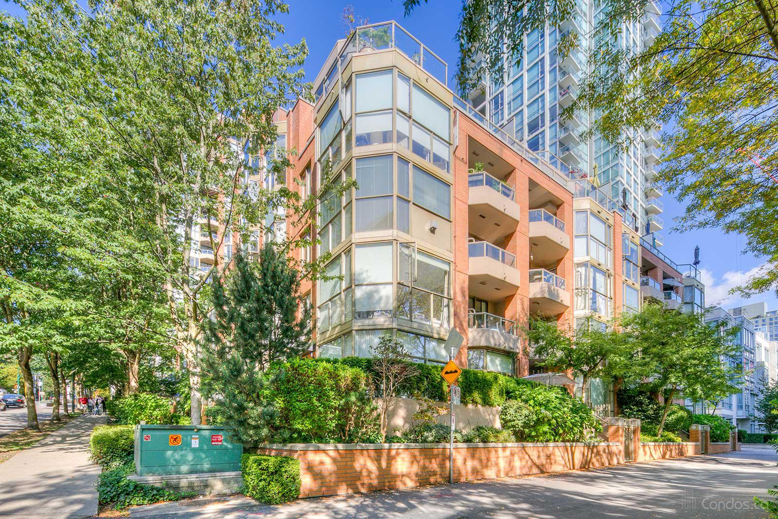 Pacific Promenade - The Terraces at 1488 Hornby St, Vancouver 0