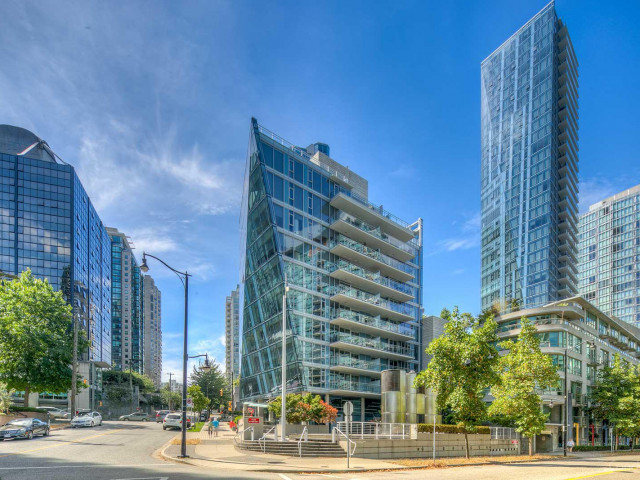 West Pender Place
