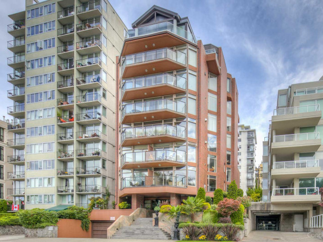 1419 Beach photo