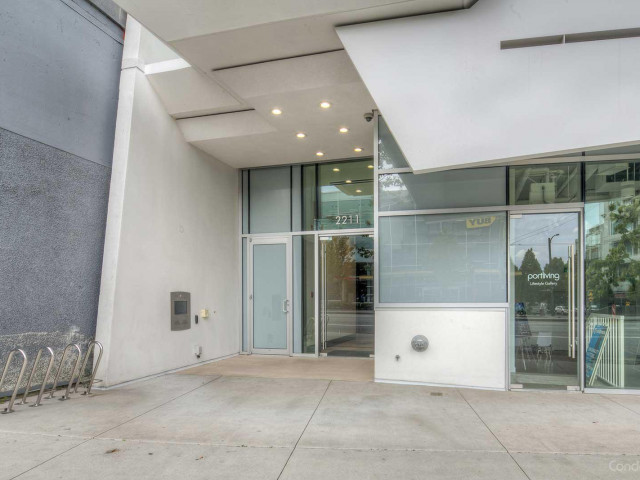 South Creek Landing Condos photo