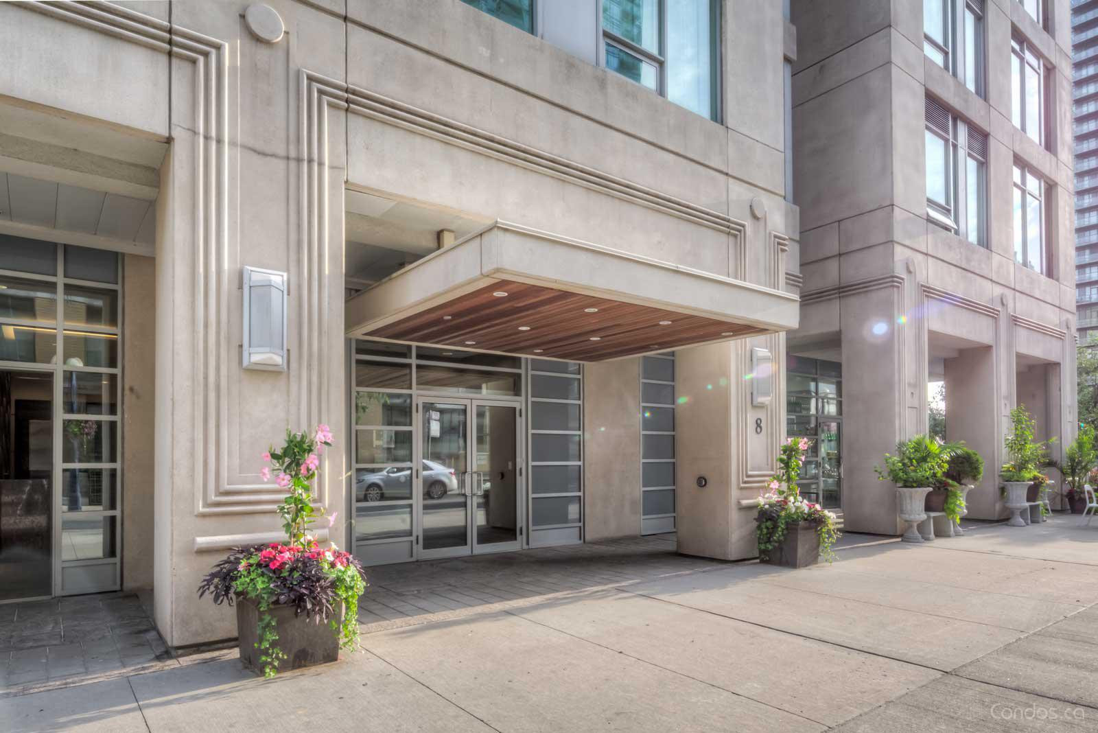 The Lotus at 8 Scollard St, Toronto 0
