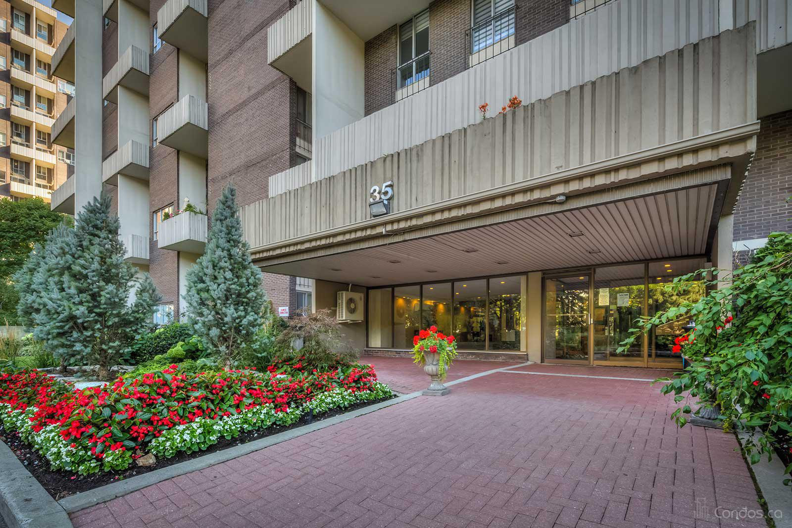 35 Ormskirk Condos at 35 Ormskirk Ave, Toronto 0