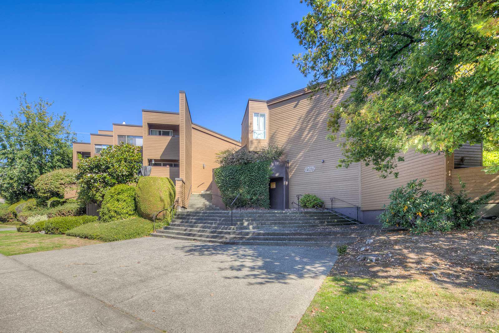 1910 Chesterfield Ave 1910 Chesterfield Avenue Condos Condos.ca