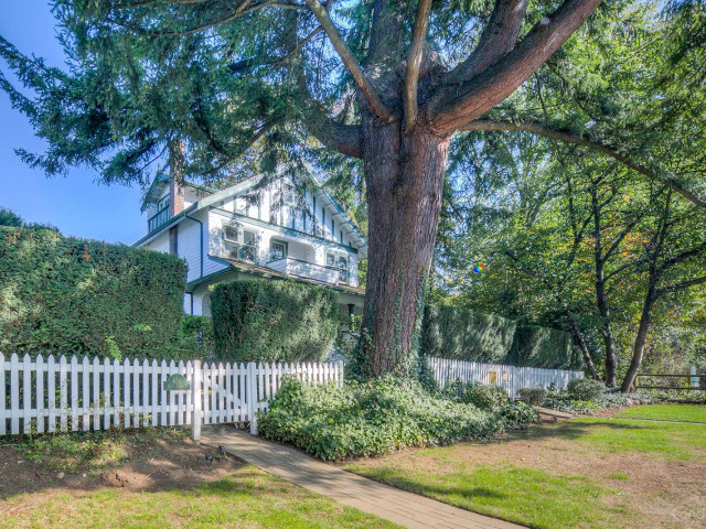 The Baker Estate photo