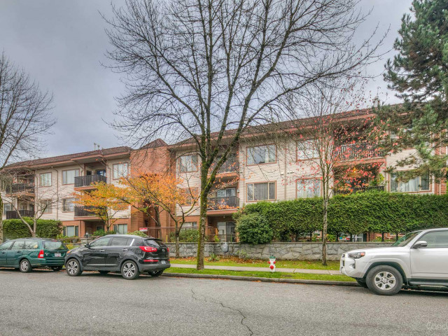 6688 Burlington Avenue photo