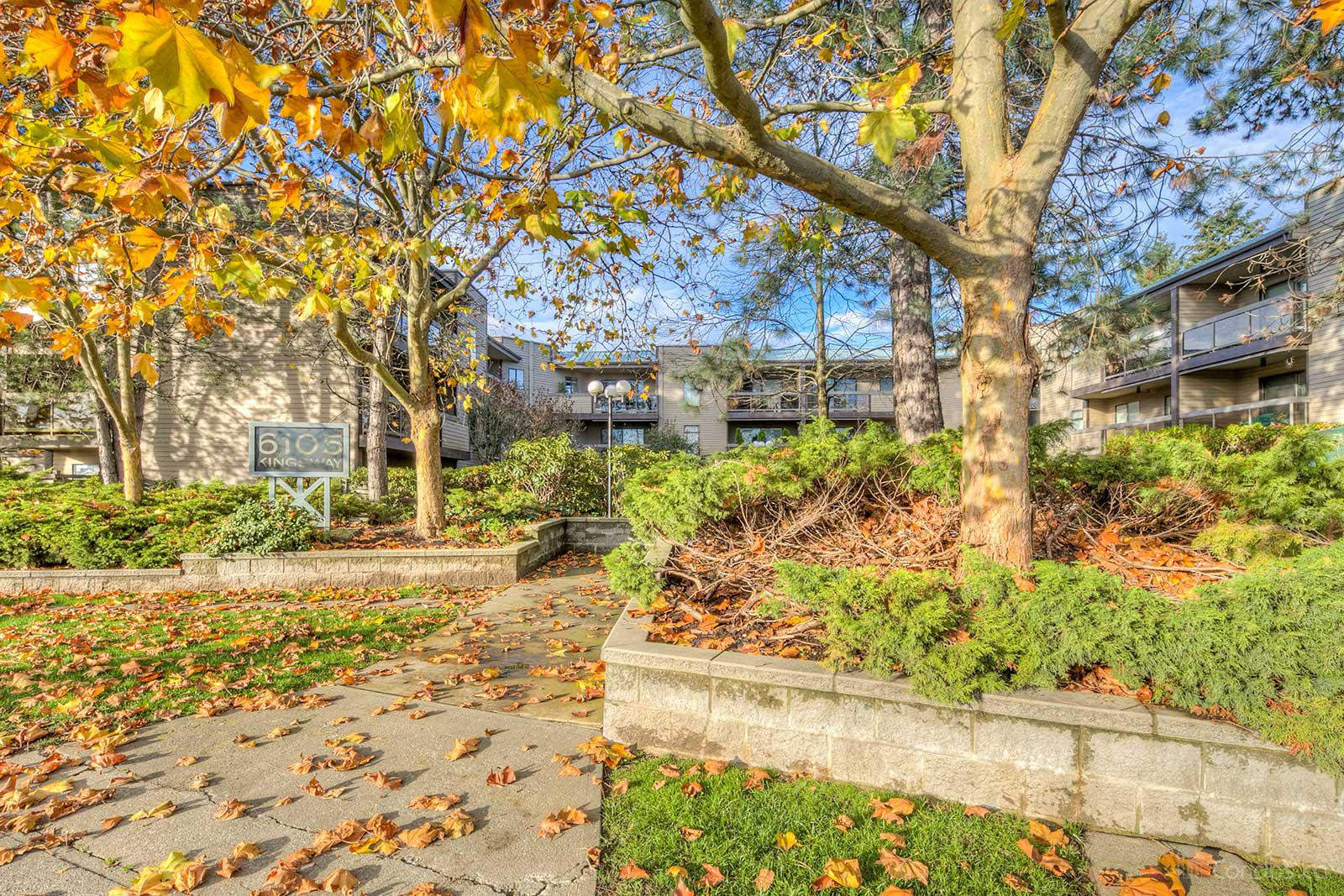 Hambry Court at 6105 Kingsway, Burnaby 0