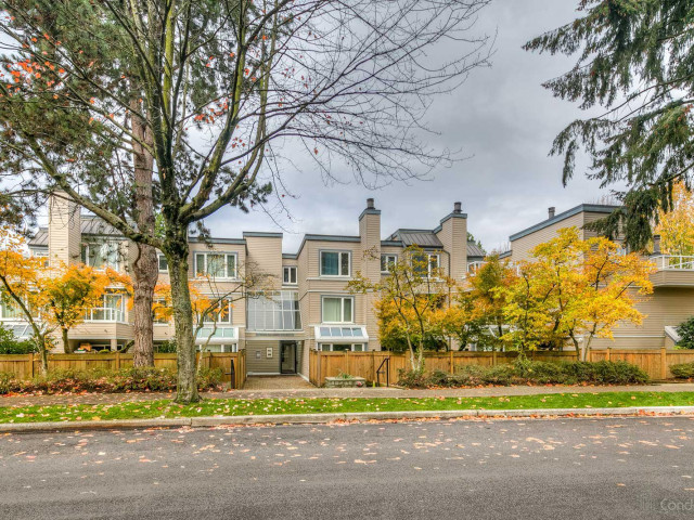 Sanders Court photo