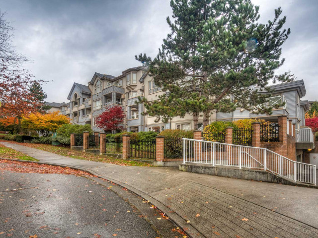 Sovereign Manor