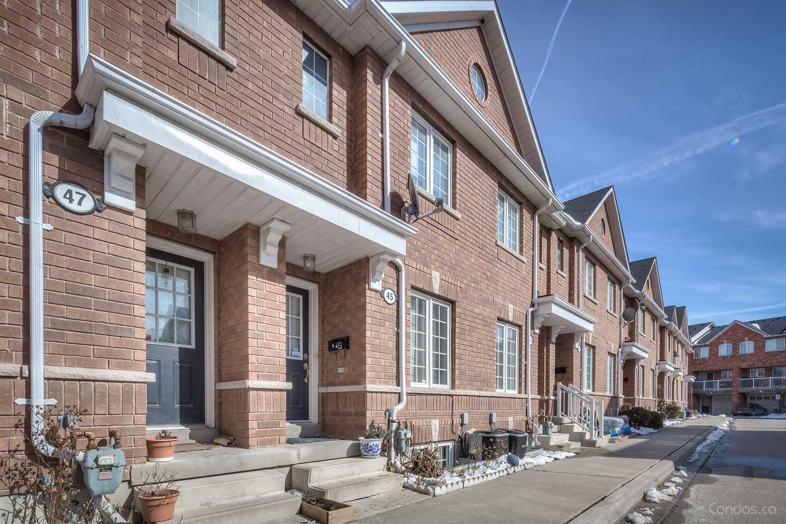 Townhomes of St. Clair Ⅱ at 47 Brickworks Lane, Toronto 1