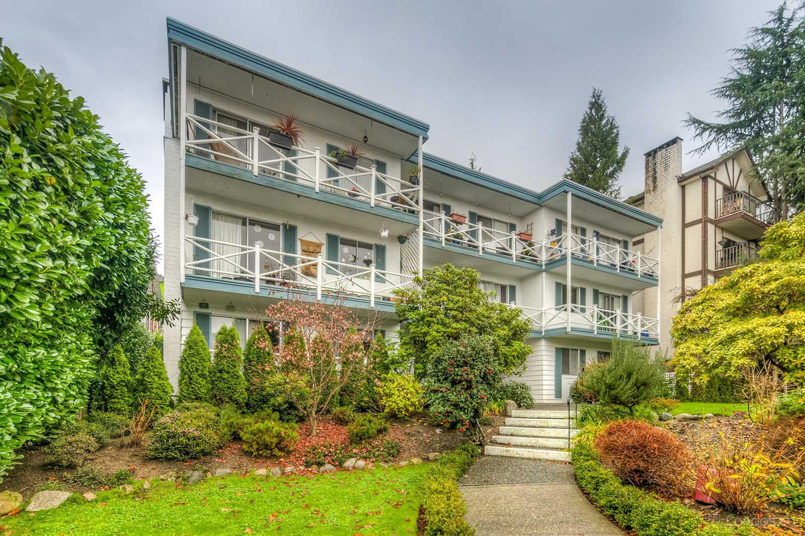 Georgian Manor at 140 20th St E, North Vancouver City 0