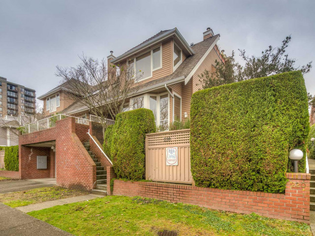 220 East Keith Road photo