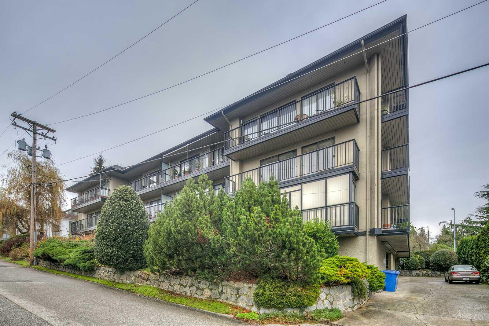 Lexington at 2545 Lonsdale Ave, North Vancouver City 0