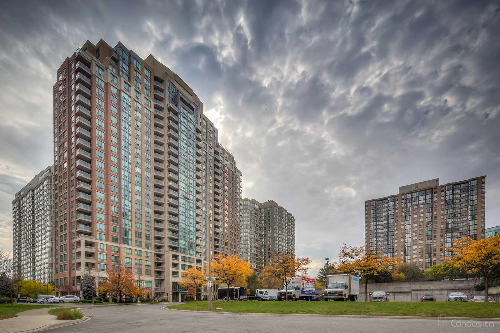Tiara Condo at 156 Enfield Pl, Mississauga 1