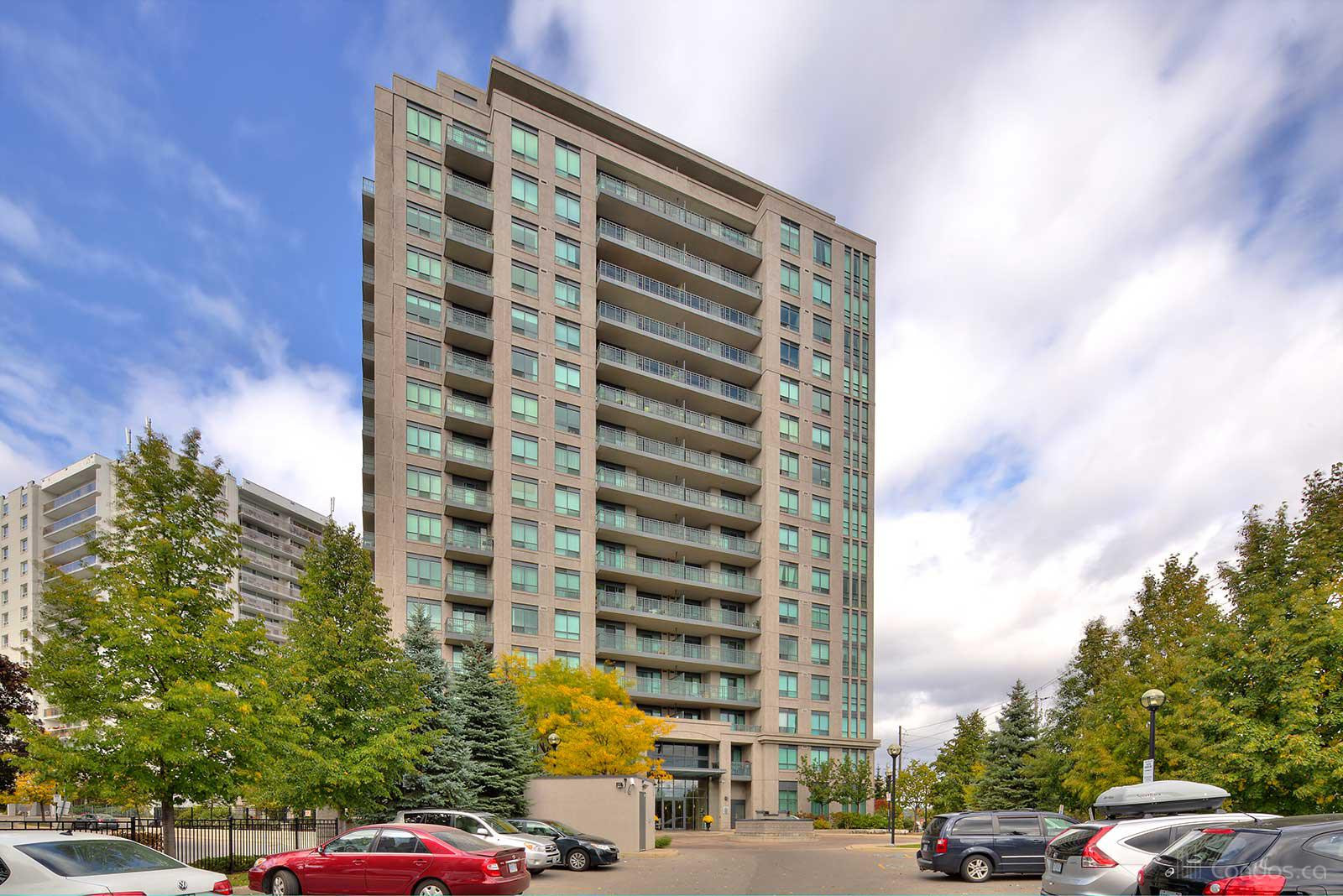 The Fountains of Edenbridge at 38 Fontenay Crt, Toronto 1