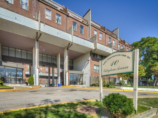 10 Eddystone Avenue Condos photo