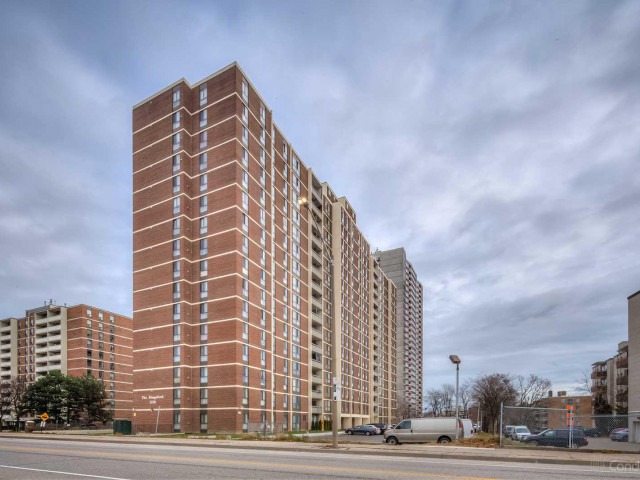 3170 Kirwin Condos photo