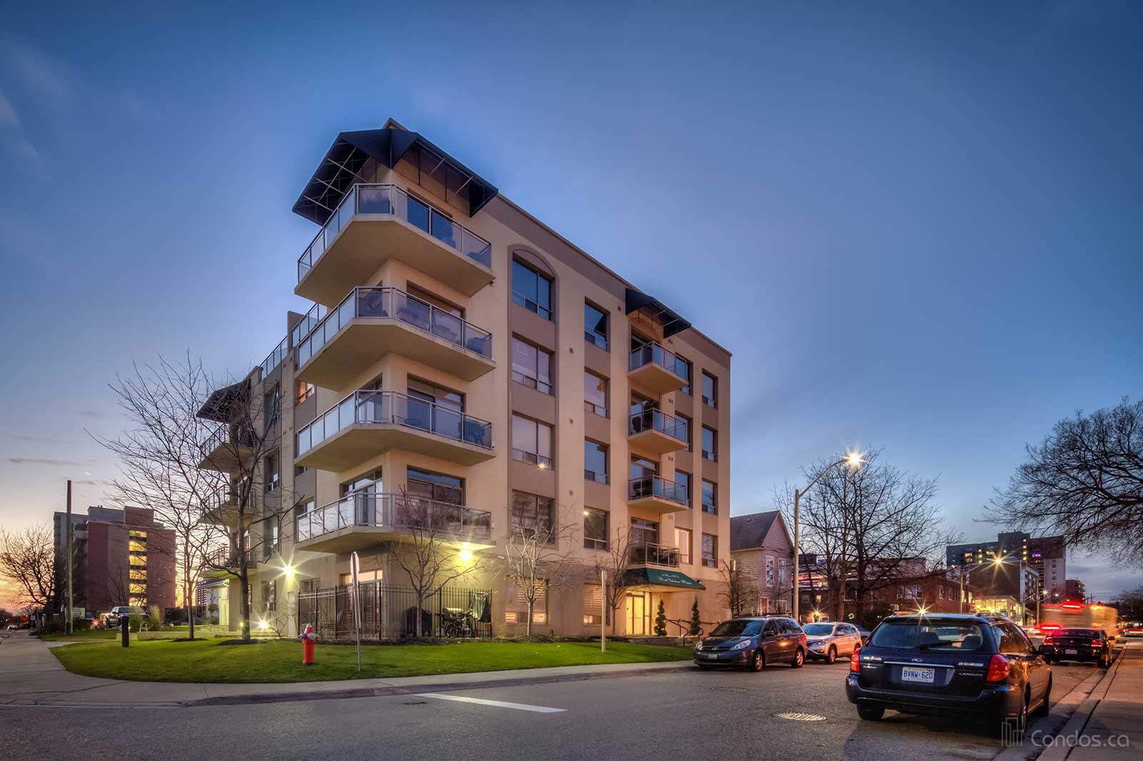 Port Elaine Place at 50 Port St E, Mississauga 1