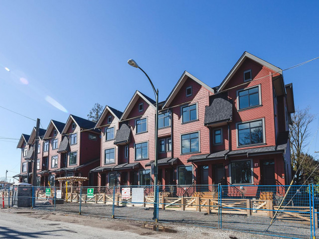 Avalon Mews