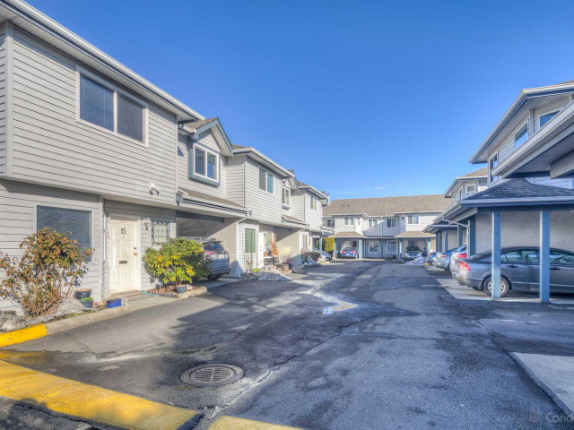 Barclay Court photo