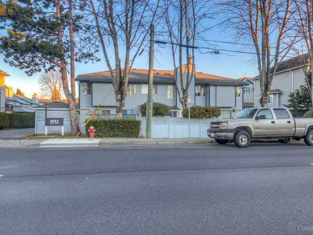 Garry Court photo