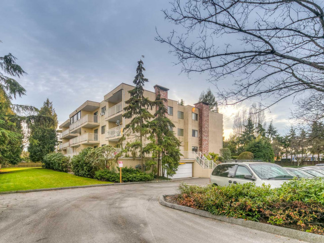 Blundell Place photo