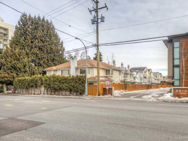 7160 Gilbert Road photo