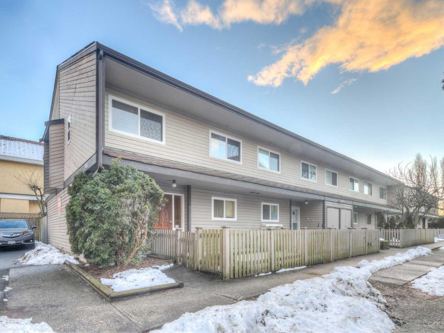 Cedar Mews photo