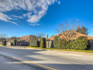 Woodwynde Mews photo