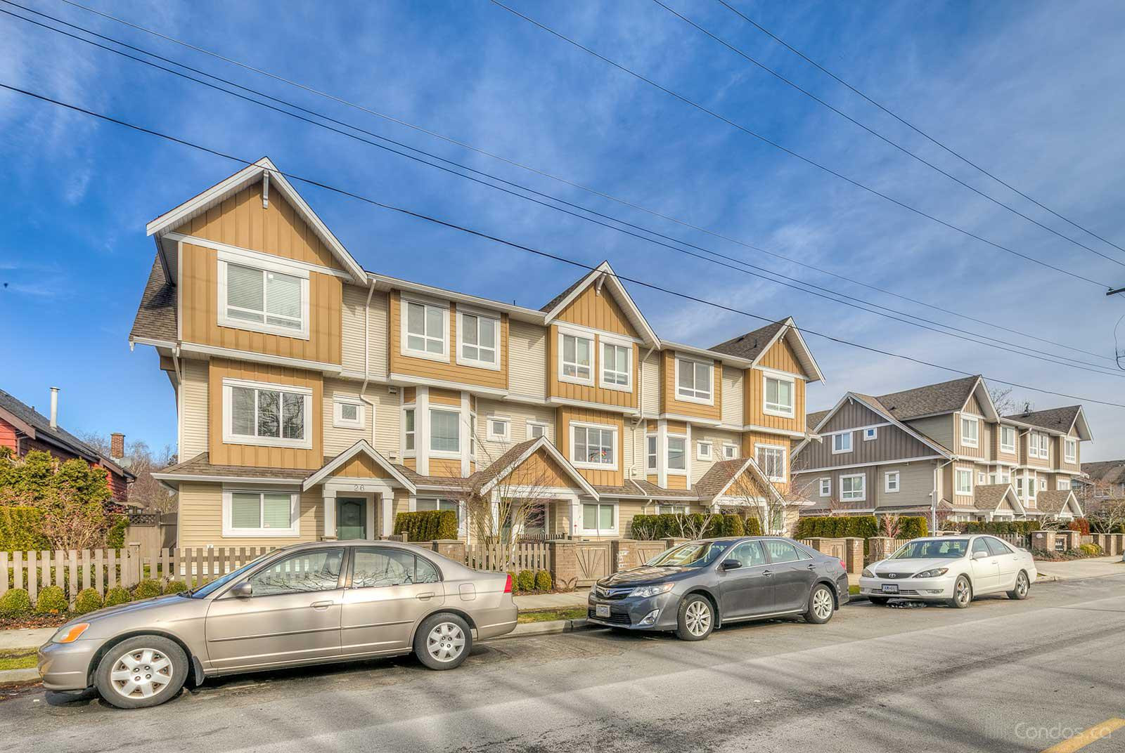 9451 Granville Ave Mohali Condos Condos.ca