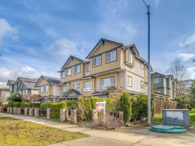 Springleaf Court photo